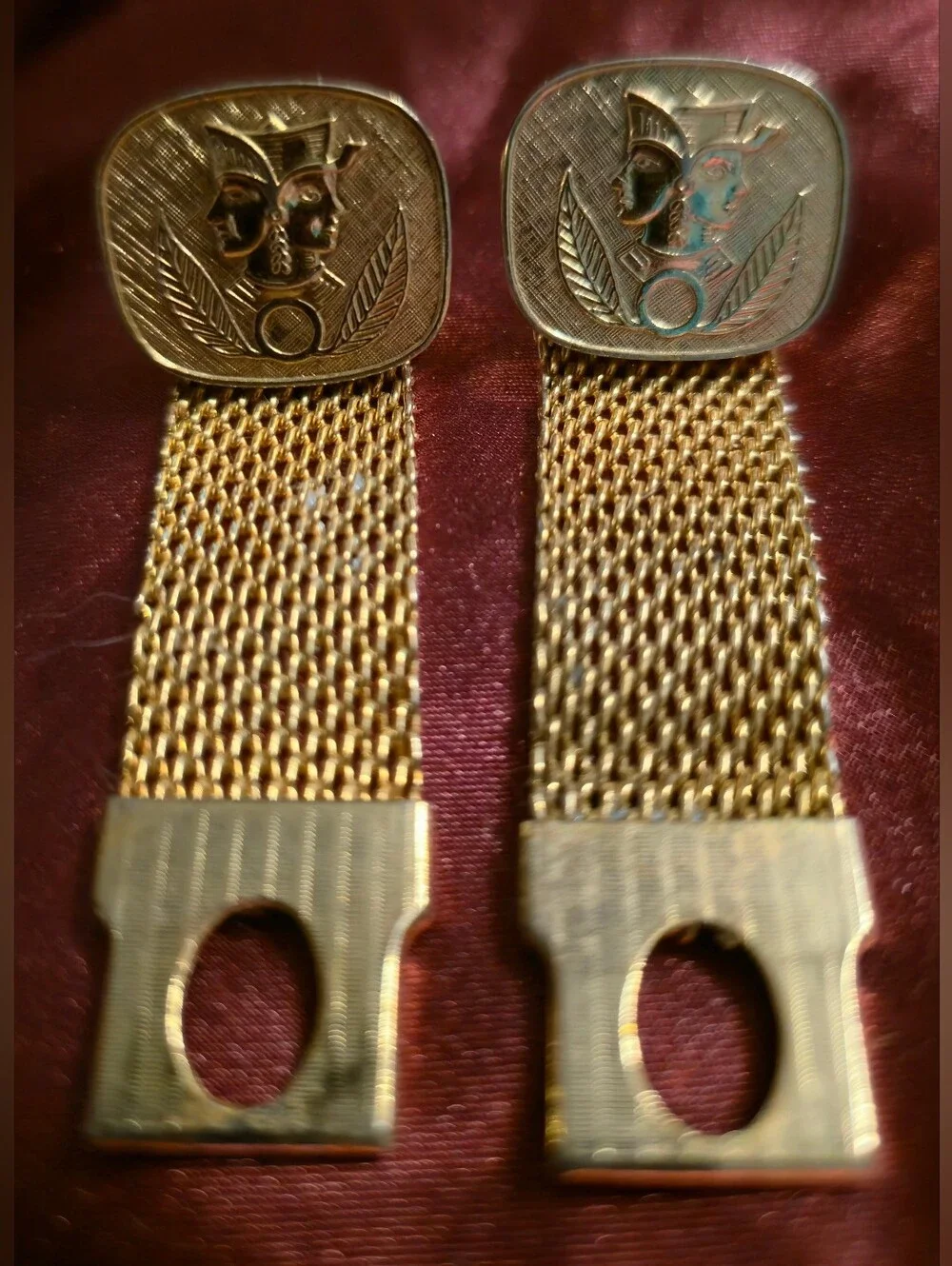 Mens Gold Egyptian Revival Wrap-around Cuff Links